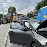VU PKW Regensburger Str 29.06.26, 08 20 57.jpg