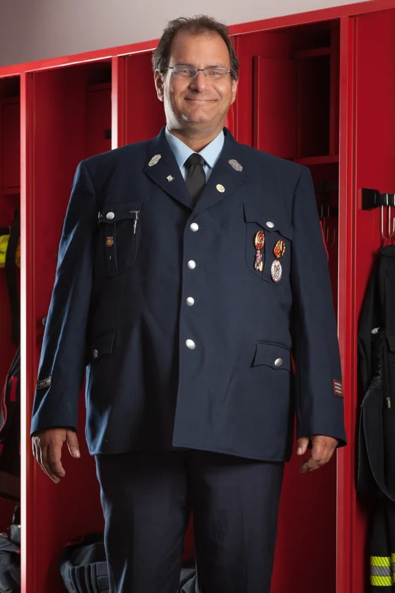 Portrait Weiß.jpg